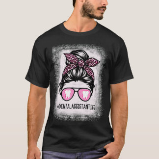 Zahnhygienischer oder Assistant Messy Bun gebleich T-Shirt