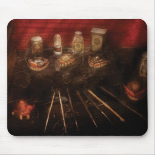 Zahnmedizinischer Labrador - Gebiss-Reparatur Mousepad