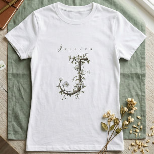Zart und chic "J": Gedämpftes Jasmin-Monogramm T-Shirt