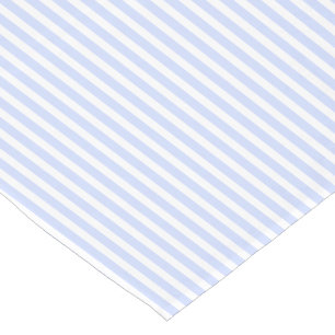 Zarter Baby-Blau-blasser Himmel-Blau-und Kurzer Tischläufer