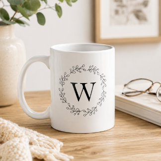 Zarter Kranz aus Reben mit Monogramm Kaffeetasse