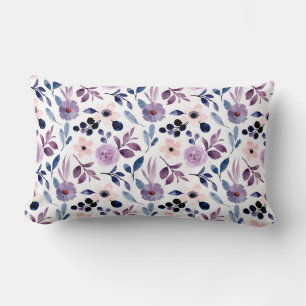 Zartes florales Design mit navyblauen Lavendelblät Lendenkissen