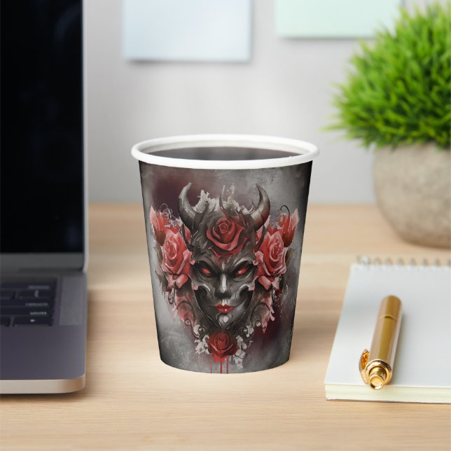 Zauberei | Dunkler Horned Dämon mit leuchtenden ro Pappbecher (InSitu)