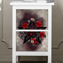 Zauberei | Gothic Pentagram mit Thorny Rote Rosen Seidenpapier