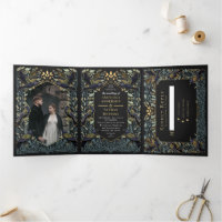 Zauberhafte Gothic Raven Floral Wedding