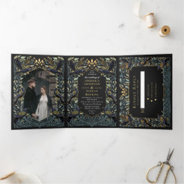 Zauberhafte Gothic Raven Floral Wedding Dreifach Gefaltete Einladung