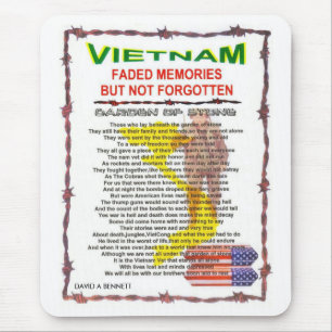 zazv- VIETNAM /POEM Mousepad