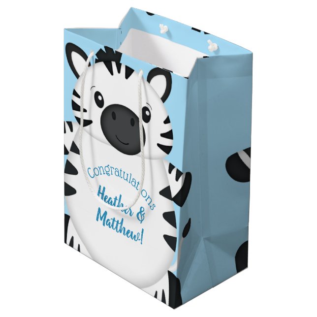 Zebra Baby Shower Safari Blue Boy Mittlere Geschenktüte (Rückseite Schrägansicht)