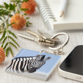 Zebra, die Sie mit blauen Himmelstext-Foto anschau Schlüsselanhänger
