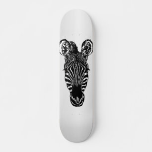 Zebra Head auf Silver Skateboard