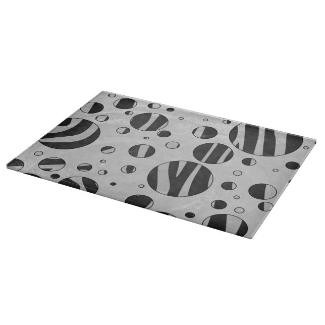Zebra Polka Dot Black und Light Gray Schneidebrett (Ecke)
