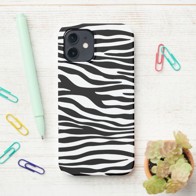 Zebra Print, Zebrastreifen, schwarz und weiß iPhone 12 Hülle (Auf dem Schreibtisch)
