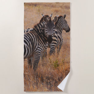 Zebras im Gras Strandtuch
