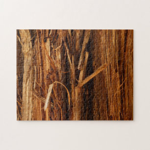 Zedern-Holzrinden-Optik mit Textur
