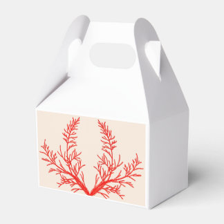 Zedernblätter auf einer Giebel Favor Box Geschenkschachtel