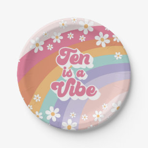 Zehn ist ein Vibe Retro Rainbow 10. Geburtstag Pappteller