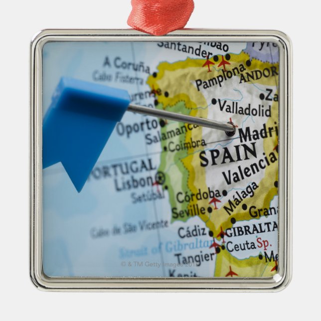 Zeichnen Sie das Button auf, das in Madrid, Silbernes Ornament (Vorne)