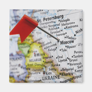 Zeichnen Sie das Button auf, das in Moskau, Magnet