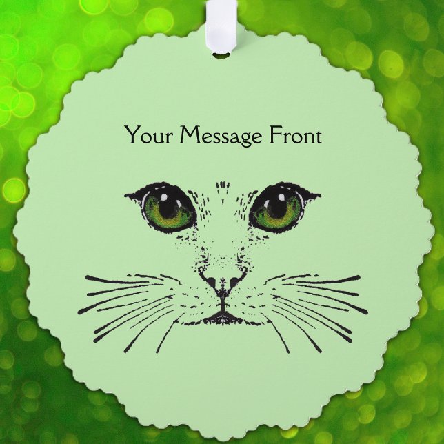Zeichnend in Black Cat Face Long Whiskers Green Ey Ornament Karte (Black drawing of cat face green eyes whiskers on light green gift tag ornament.)