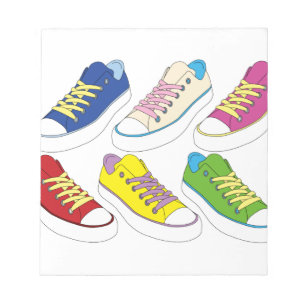 Zeichnende Turnschuhe, bunte laufende Schuhe Notizblock