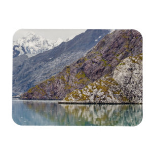 Zeigen seiner Streifen Magnet