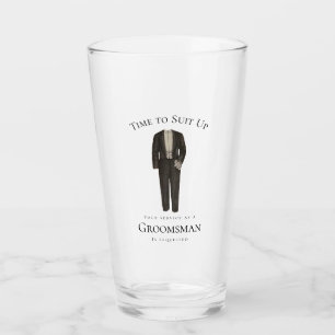 Zeit, sich anzuziehen: Heiratsantrag für Trauzeuge Glas