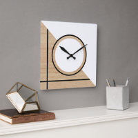 Zeitgemäße Blockstreifen auf Imitaten aus Holz