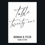 Zeitgenössische elegante Typografie-Tabelle 21 Tischnummer<br><div class="desc">Kühl, einfach, modern, elegant. Dieses Design ergänzt eine wachsende Sammlung von einzigartigen Stücken, die auffällig und unverwechselbar sind. Verwenden Sie die Vorlagenfelder, um die Platzhalterangaben zu ändern und das Design selbst zu gestalten. Weitere Farben und Stile sind in dieser Sammlung verfügbar. Hier habe ich einen wunderschönen Schriftart für die Kopfzeile...</div>