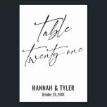 Zeitgenössische elegante Typografie-Tabelle 21 Tischnummer<br><div class="desc">Kühl, einfach, modern, elegant. Dieses Design ergänzt eine wachsende Sammlung von einzigartigen Stücken, die auffällig und unverwechselbar sind. Verwenden Sie die Vorlagenfelder, um die Platzhalterangaben zu ändern und das Design selbst zu gestalten. Weitere Farben und Stile sind in dieser Sammlung verfügbar. Hier habe ich einen wunderschönen Schriftart für die Kopfzeile...</div>