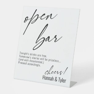 Zeitgenössische Handschrift Lustiger offener Bar Sockelschild