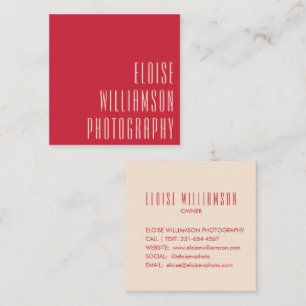 Zeitgenössische Trendy Chic Fette Schrift Rot Quadratische Visitenkarte