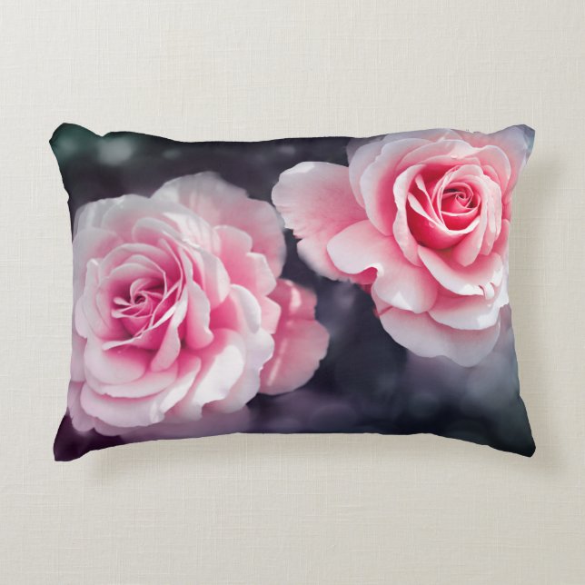 Zeitgenössisches rosa Roses Foto Zierkissen (Vorderseite)