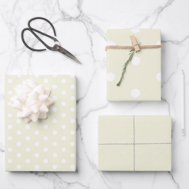 Zeitlose Beige White Polka Dot Geschenkpapier Set (Vorderseite)