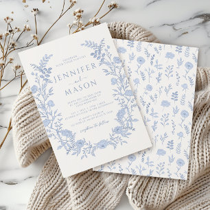 Zeitlose Eleganz: Blue Floral Wreath Boho Hochzeit Einladung