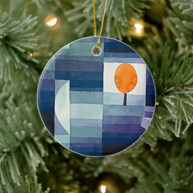 Zeitlose Eleganz: Der Vorbote des Herbstes Keramik Ornament (Baum)