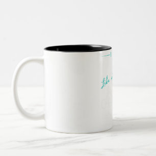 Zeitlose Gewinne: Ich weiß, ich hebe wie ein alter Zweifarbige Tasse