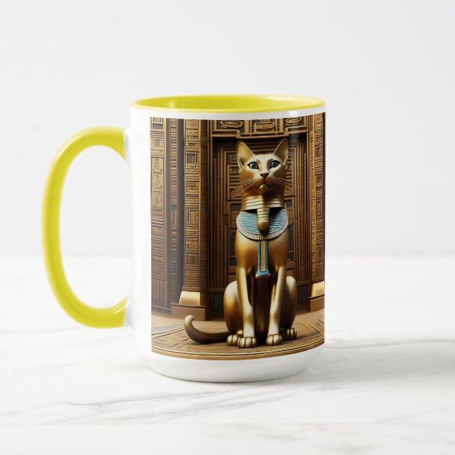 Zeitlose Majestät: Die goldene ägyptische Pharao-K Tasse (Links)