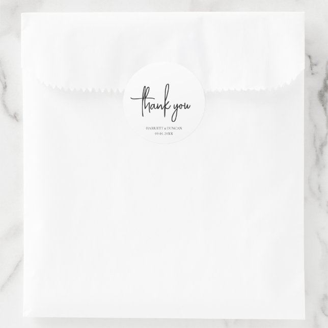 Zeitlose Schwarz-Weiß-Hochzeit Runder Aufkleber (Tasche)