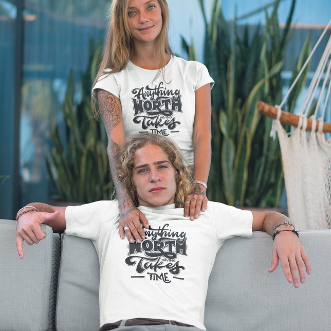 Zeitlose Typografie: Ein Retro-T - Shirt-Design Tri-Blend Shirt (Von Creator hochgeladen)