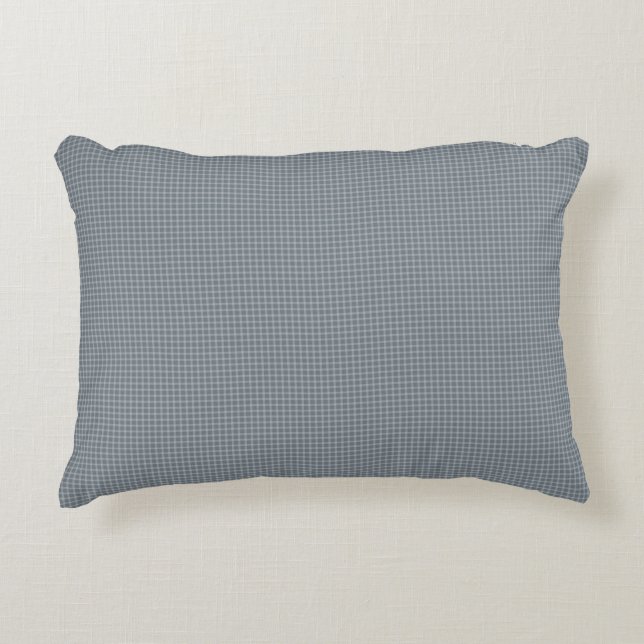 Zeitloses Blaues Kariertes Akzent Pillow Dekokissen (Vorderseite)
