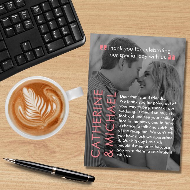 Zeitschrift über dunkles Foto Modernes Minimalisti Dankeskarte (Von Creator hochgeladen)