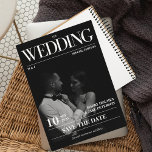 Zeitschriftenzeitschrift Hochzeit retten Datum Einladung<br><div class="desc">Einzigartig und stilvoll Save the Date, das Design ist so konzipiert, dass es wie ein Magazin aussieht! Mit einem wunderschönen Foto des glücklichen Ehepaares auf der Titelseite ist dies Save the Date der perfekte Weg, Ihre Hochzeit zu verkünden und Ihre Gäste für den großen Tag zu begeistern. Das zeitlos und...</div>