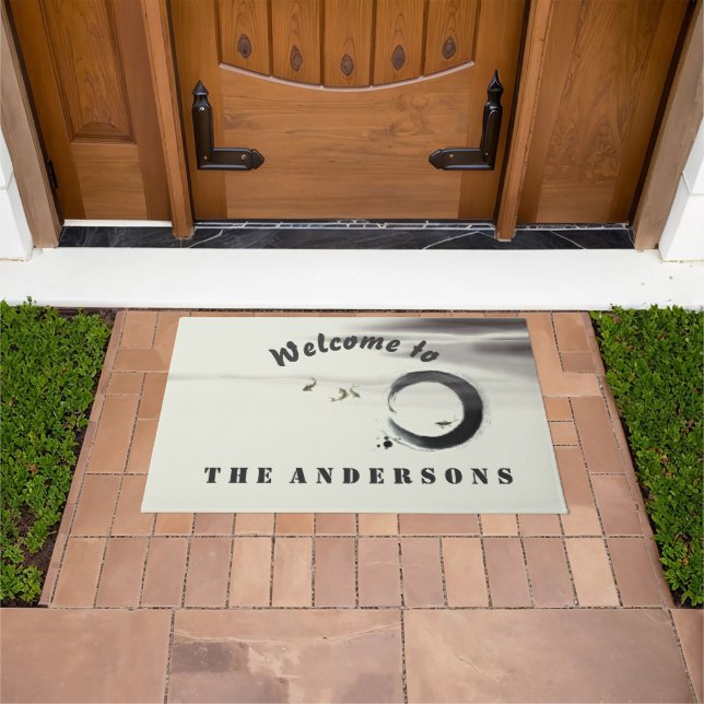 Zen Circle Enso Koi Pinselstriche Custom Willkomme Fußmatte (Außenbereich)