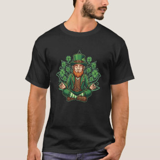Zen Leprechaun Meditation St Patricks Day Shamrock T-Shirt