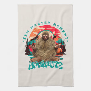 Zen-Meister-Moment Bigfoot-Meditation Retro-Art Geschirrtuch