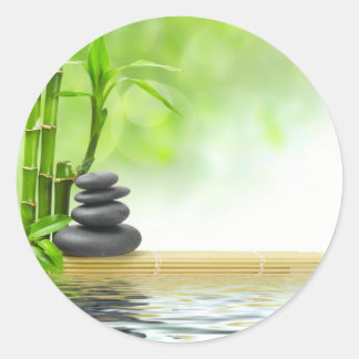 Zen Ruhe Wassergarten durch heilende Liebe Runder Aufkleber