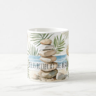 Zen Strand Felsen Tropische Muscheln Palmenblätter Kaffeetasse