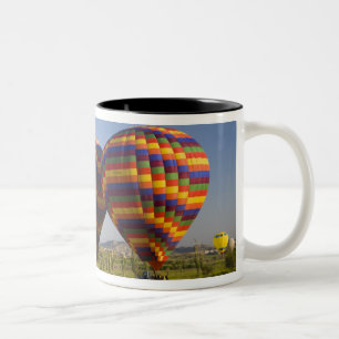 Zentralteil der Türkei im Nahen Osten in Kappadoki Zweifarbige Tasse