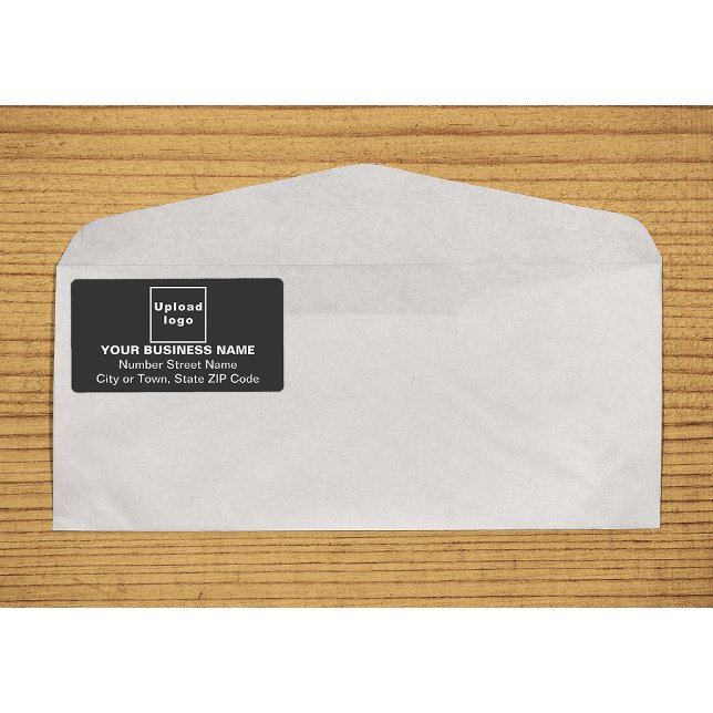 Zentrierlich ausgerichtetes Business-Black Shippin (Center aligned business black shipping label on envelope)