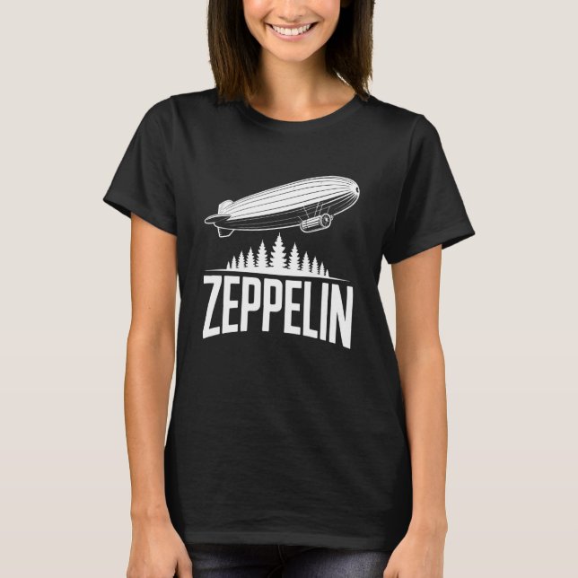 Zeppelin Airship Above Forest T-Shirt (Vorderseite)